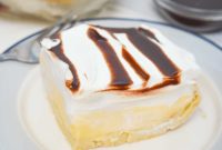 Cream Puff Cake Recipe with Vanilla Custard Filling
