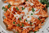 Slow Cooker Chicken Pasta in Savory Tomato Sauce