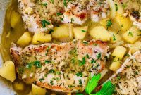 Skillet Pork Chops with Caramelized Apples