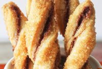 How to Make Pie Crust Cookie Twists