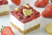 Creamy Strawberry Oreo Cheesecake Bars Recipe
