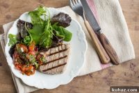 Pan-Seared Tuna with Salsa Roca