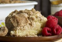 Buttery Brown Sugar Crumb Cake with Generous Crumb Topping