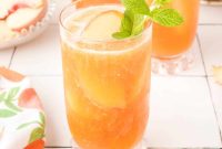 Southern Peach Iced Tea Recipe with Fresh Peaches