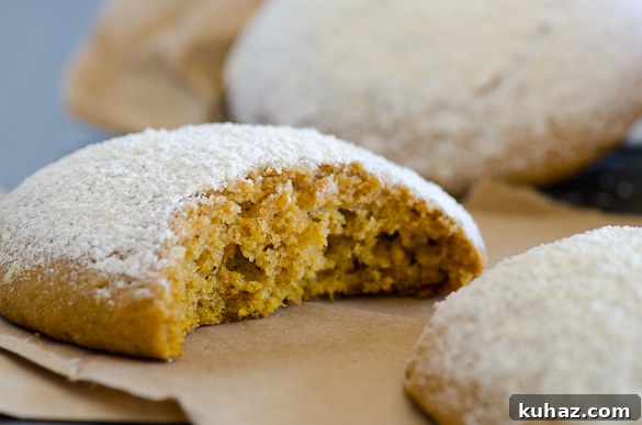 Panera Copycat Pumpkin Muffin Tops Recipe 3 Copycat Recipe: Panera Bread's Pumpkin Muffin Tops