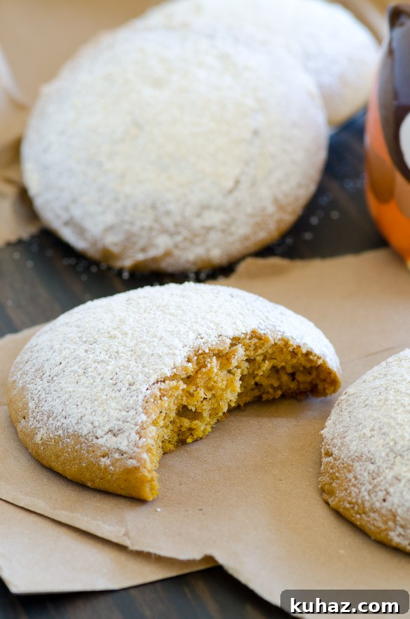 Panera Copycat Pumpkin Muffin Tops Recipe 4 Copycat Recipe: Panera Bread's Pumpkin Muffin Tops