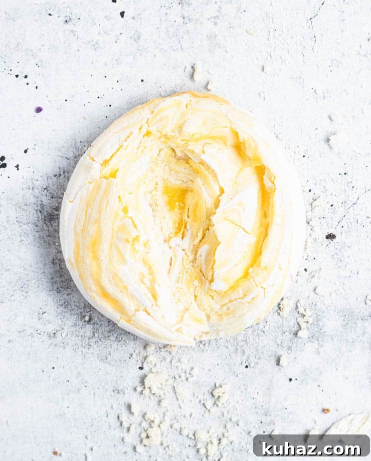 How to Make Meringue: Techniques, Tips and Troubleshooting 6 cracked meringue cookie