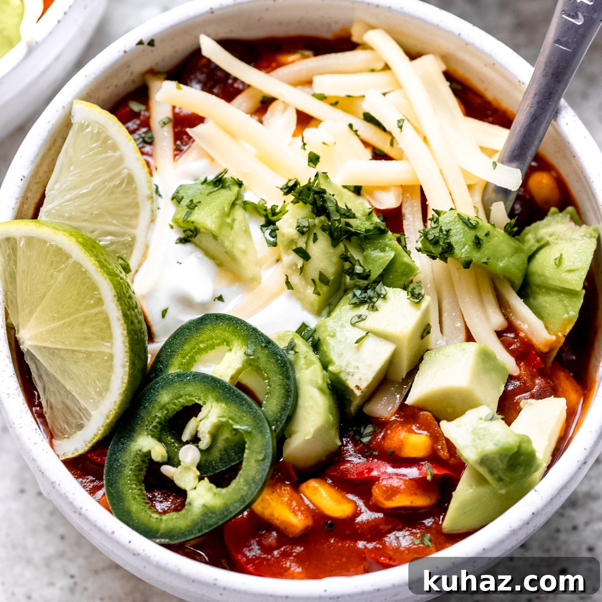 Aldi £25 Weekly Meal Plan Week 2 3 Smoky 5 bean chilli in a white bowl