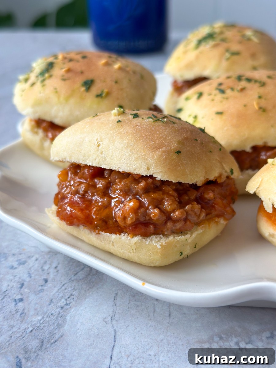 How to Make Cheesy, Savory Sloppy Joe Sliders 3 Sloppy joe sliders
