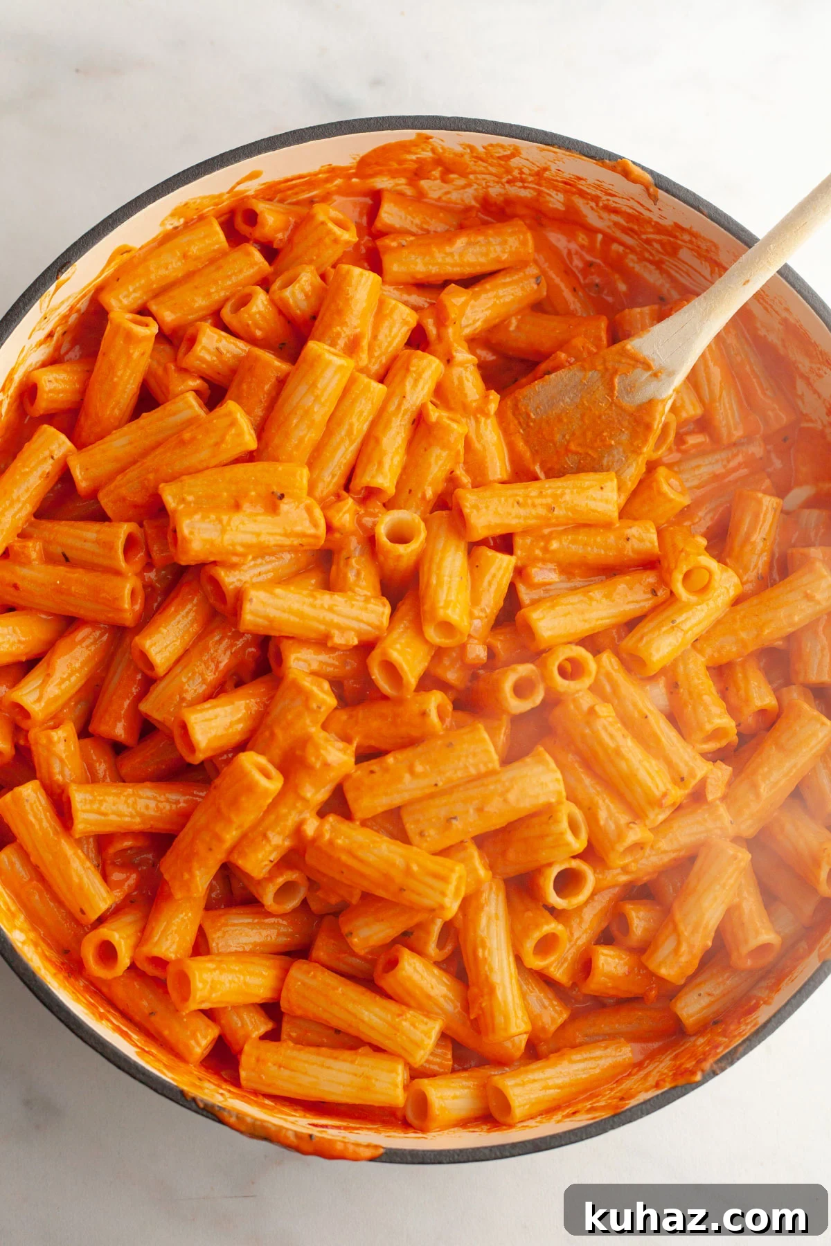Creamy Baked Pasta with Vodka-Style Sauce, Alcohol-Free 8 Vodka pasta in a large saucepan.