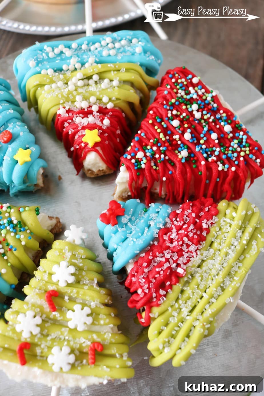 Super easy 3 ingredient cheesecake Christmas Trees at easypeasypleasy.com