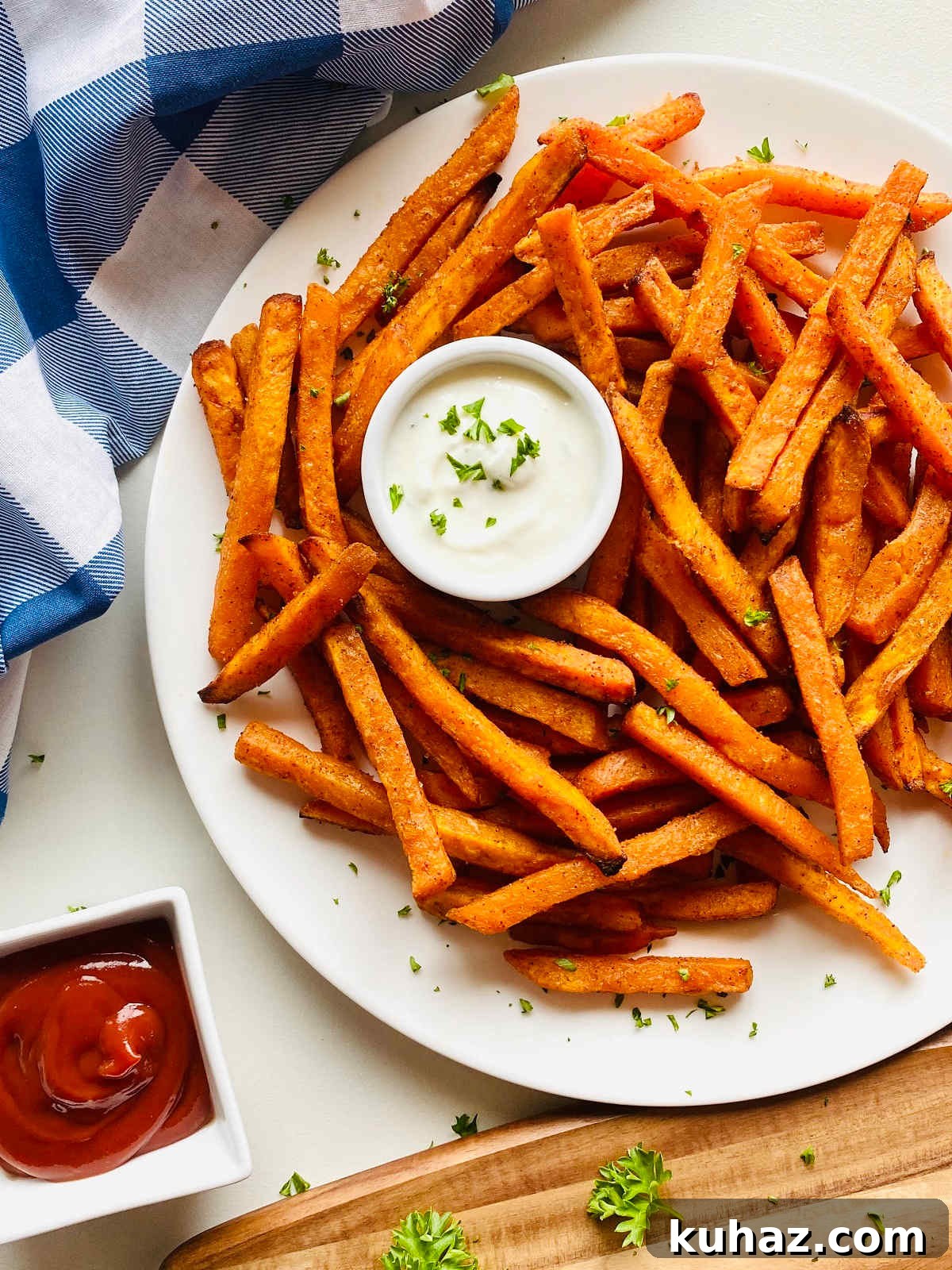 Crispy Air Fryer Frozen Sweet Potato Fries 2 Crispy air fryer sweet potato fries