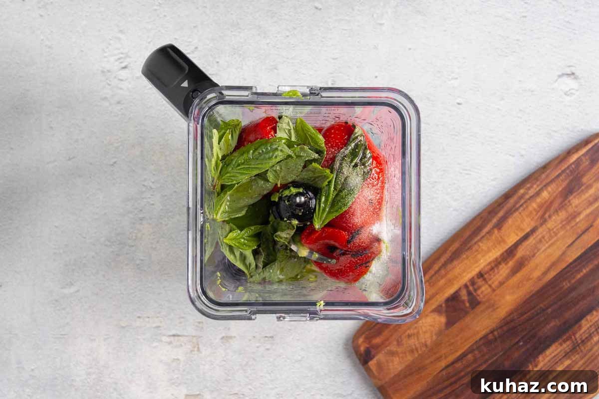 Creamy Avocado Bell Pepper Pasta 5 Avocado bell pepper ingredients in a blender unblended.