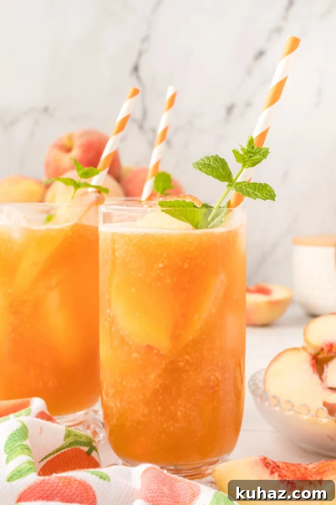 Southern Peach Iced Tea Recipe with Fresh Peaches 2 glass of iced southern peach tea