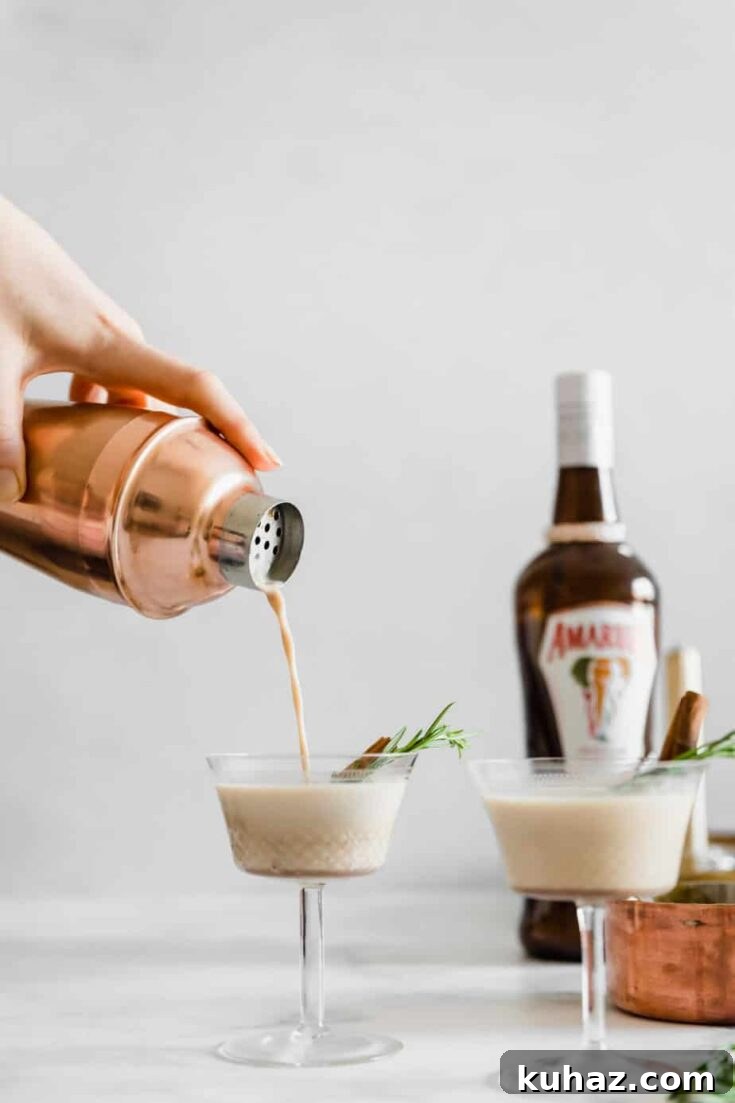 Easy Gingerbread Cocktail