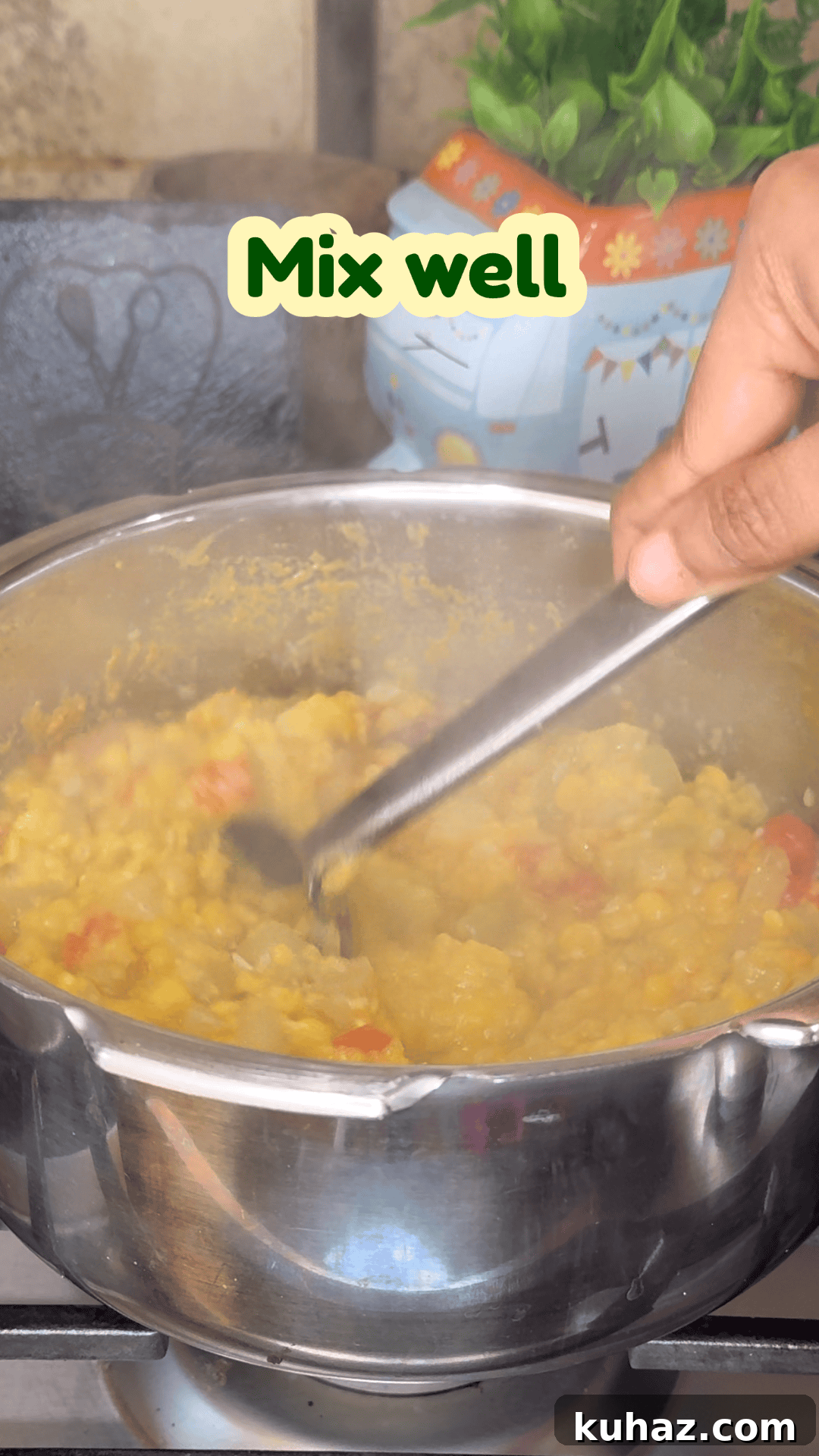 Lightly mashed kootu mixture