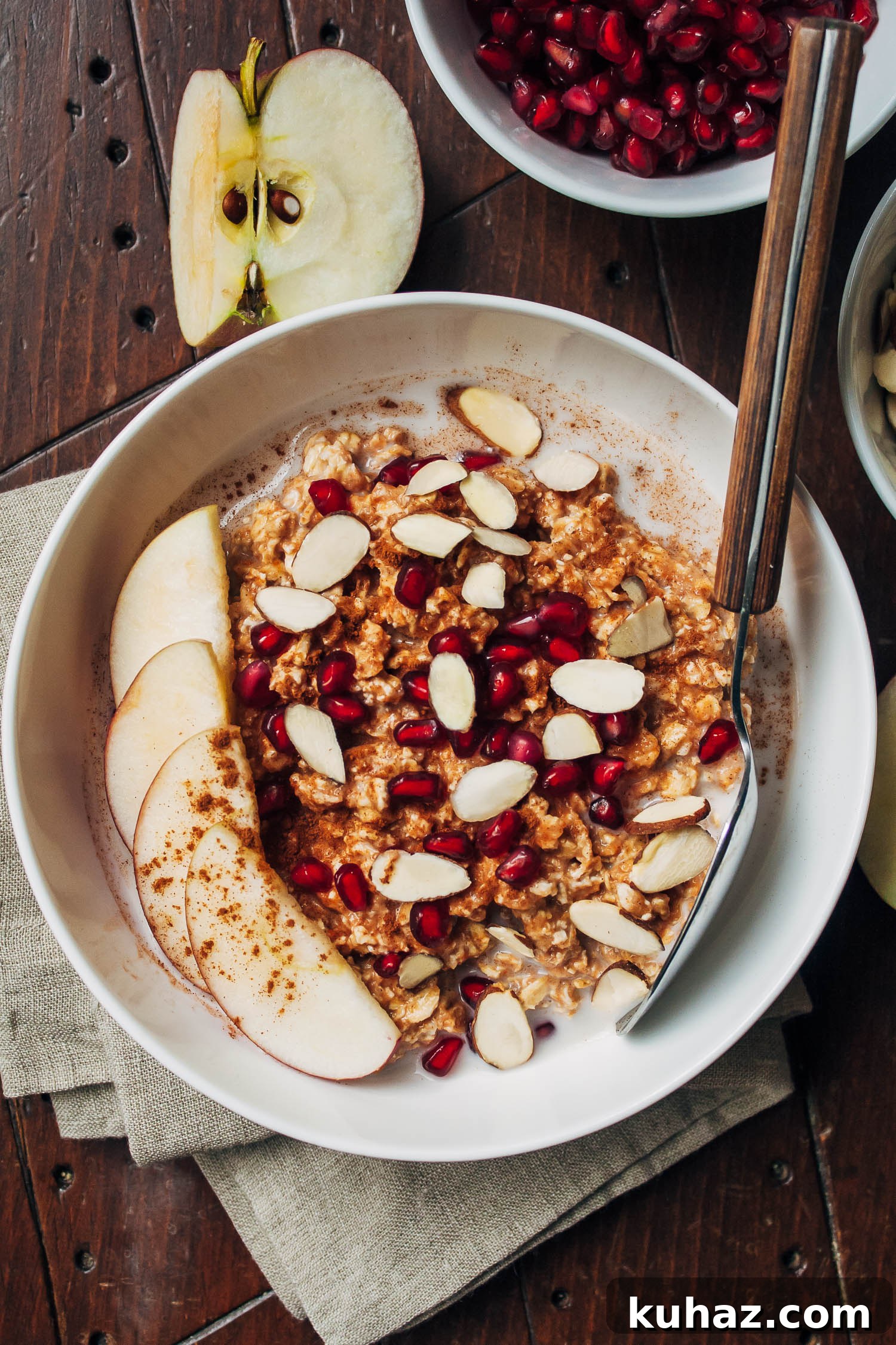 Spiced Pumpkin and Apple Overnight Oats Recipe 2 Pumpkin Apple Overnight Oats | Well and Full | #vegan #recipe